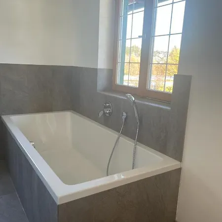 Вилла Chalet Am Golfplatz Кицбюэль