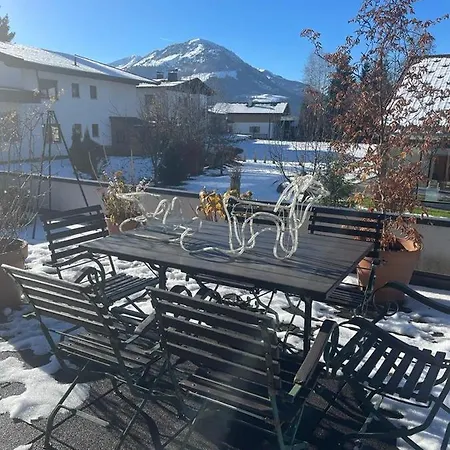 Вилла Chalet Am Golfplatz Кицбюэль