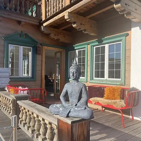 Вилла Chalet Am Golfplatz Кицбюэль