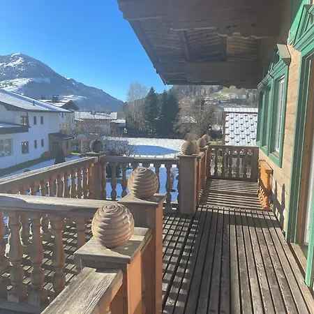 Chalet Am Golfplatz * Кицбюэль